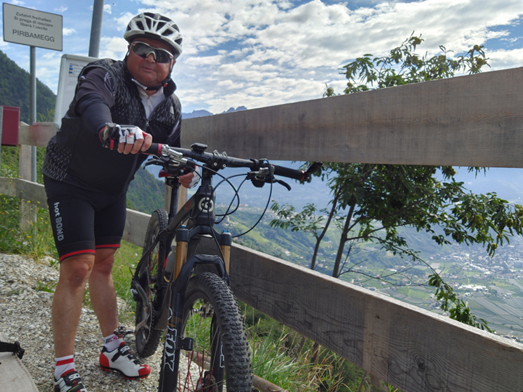 Unterwegs von Algund hoch nach Vellau